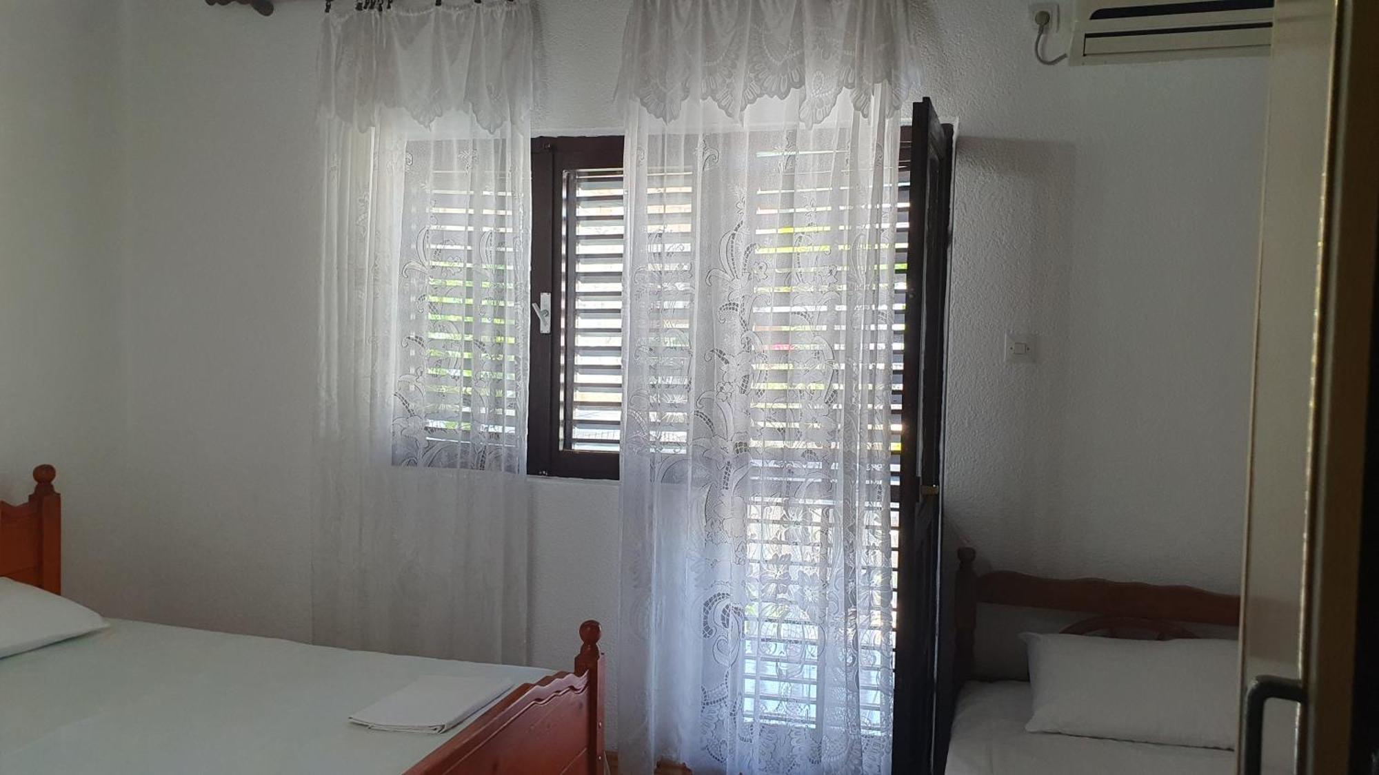 Guesthouse Sinani Ulcinj Exterior photo