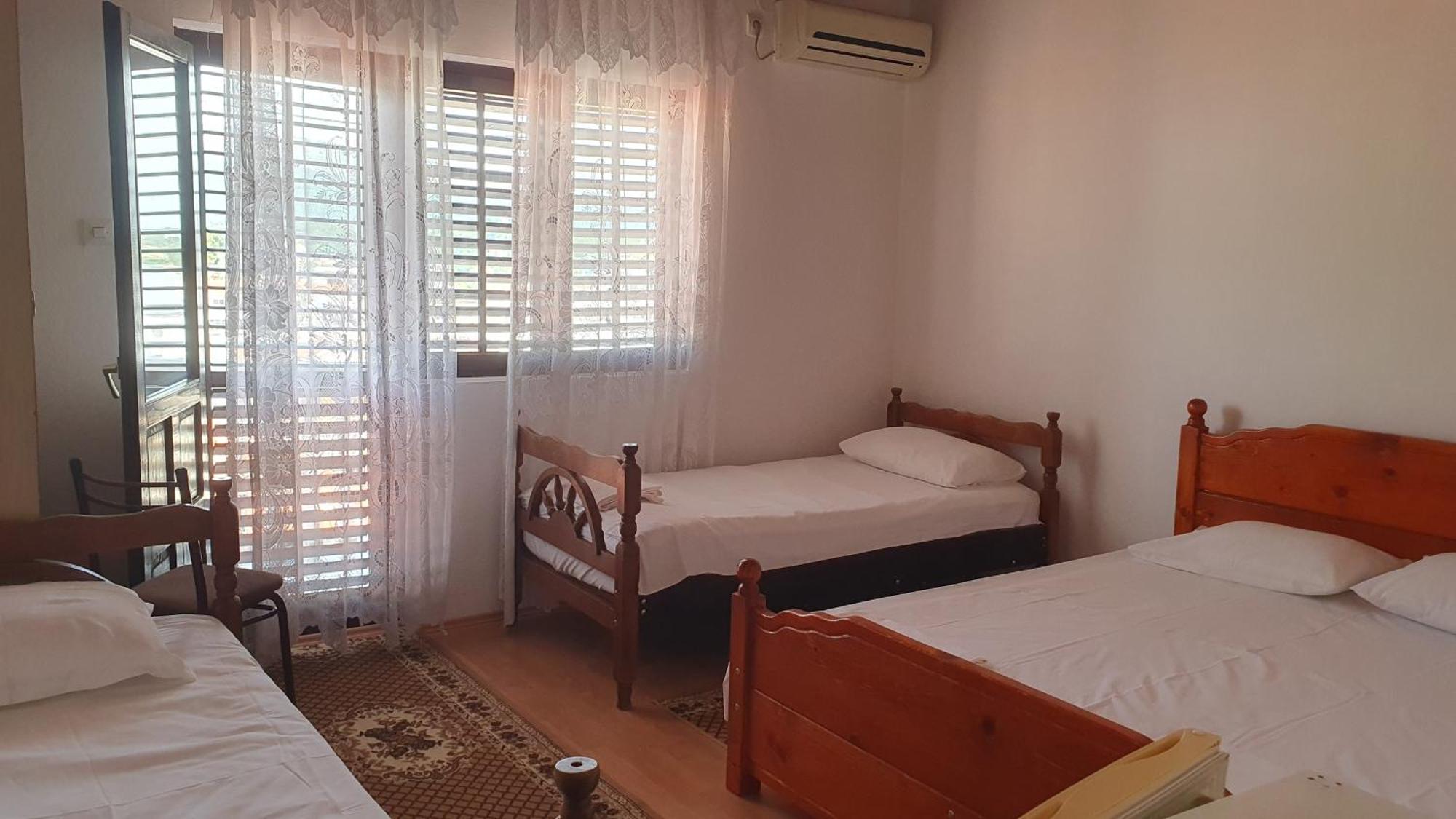 Guesthouse Sinani Ulcinj Exterior photo