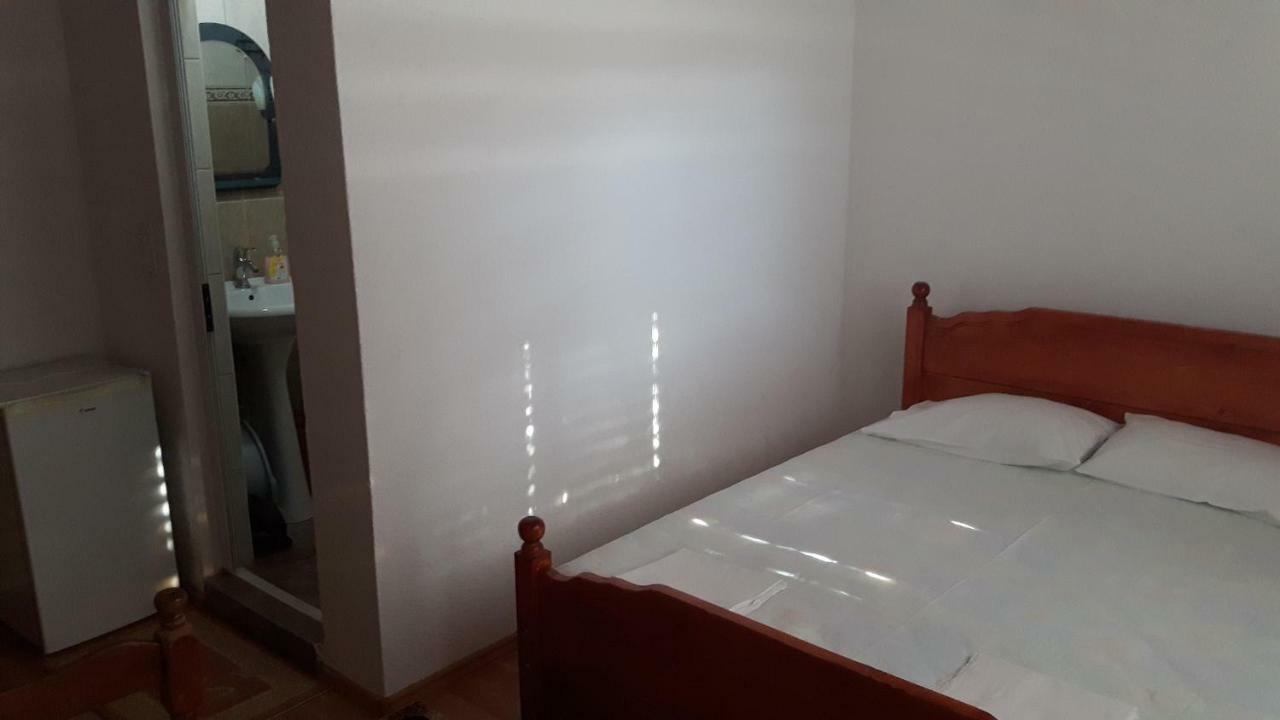 Guesthouse Sinani Ulcinj Exterior photo